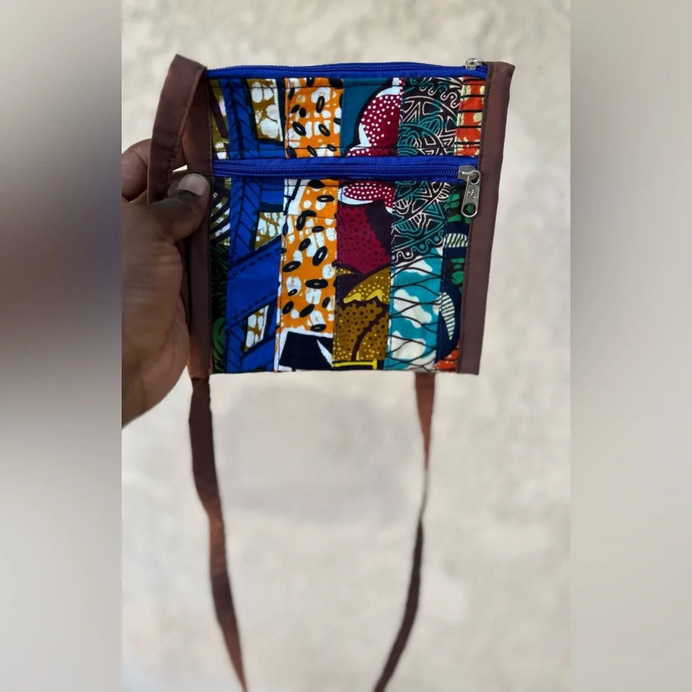 NW 💯 Cotton Patch Vlisco Fabric Crossbody Purse Sz 6”x6”